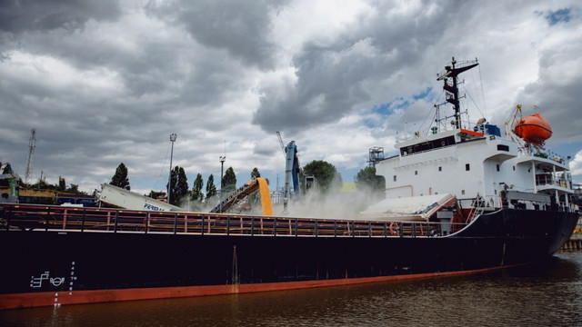 Cerealele, carburanții și uleiul – principalele mărfuri transbordate prin Portul Giurgiulești