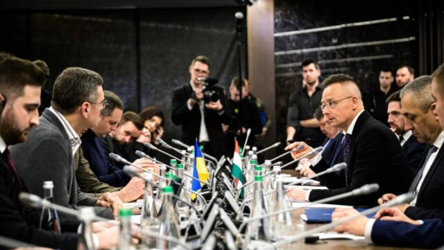 Întâlnire Szijjártó – Kuleba în Ucraina. Ministrul ungar de Externe a anunțat că susține integritatea teritorială și suveranitatea Ucrainei