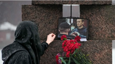 Familia lui Navalnâi nu îi poate organiza o ceremonie de rămas bun pentru că toate firmele de servicii funerare refuză