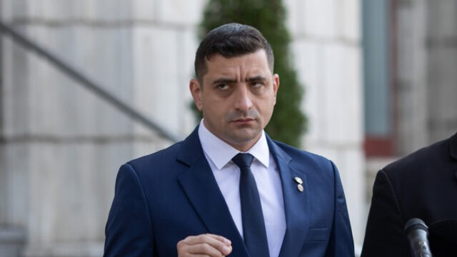 Deputatul român George Simion a fost interzis pentru alți 5 ani în Republica Moldova