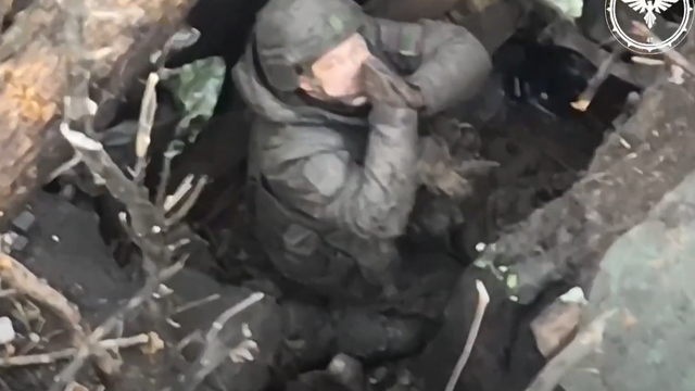 VIDEO | Imagini șocante cu un soldat rus care „roagă” operatorul unei drone kamikaze ucrainene să nu-l ucidă
