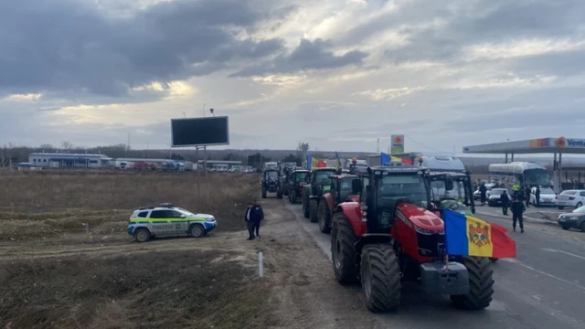 Poliția neagă acuzațiile potrivit cărora a intervenit cu mascații pentru deblocarea traseului Leușeni, ocupat fermierii protestatari