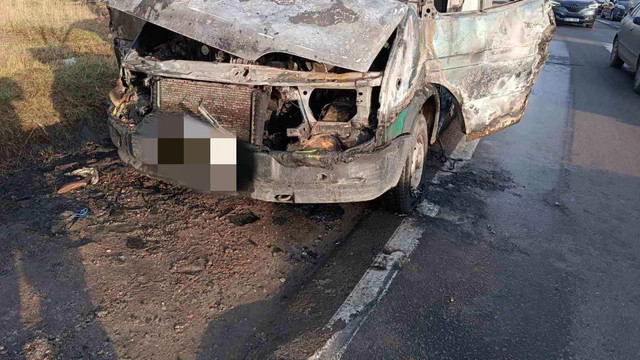 Un automobil a luat foc în timpul mersului, în Chișinău 