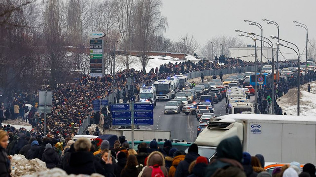 Presei ruse de stat i s-a interzis să publice relatări de la funeraliile lui Navalnîi