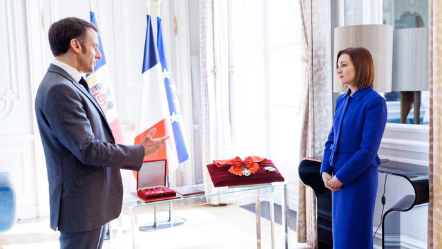 Maia Sandu a fost decorată de Macron cu cea mai înaltă distincție a Franței