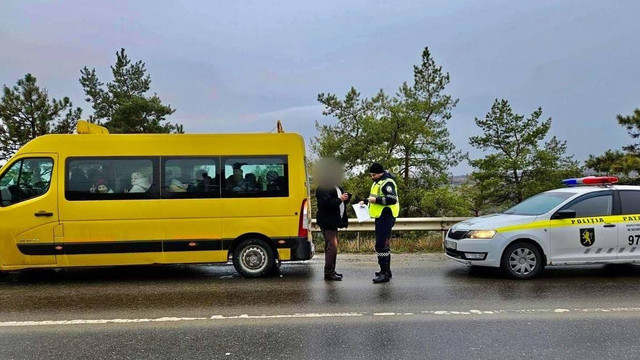 Peste 300 de șoferi care n-au cuplat centurile de siguranță, depistați în doar câteva zile pe șoselele din Republica Moldova

