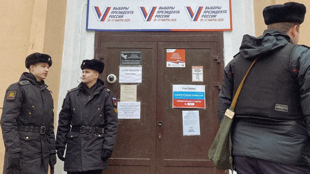 Cel puțin 74 de persoane arestate pentru proteste în timpul alegerilor prezidențiale din Rusia