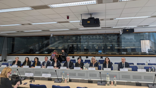 la Bruxelles, se desfășoară sesiunile de screening explicativ pe marginea legislației europene. Delegația Republicii Moldova este condusă de Cristina Gherasimov