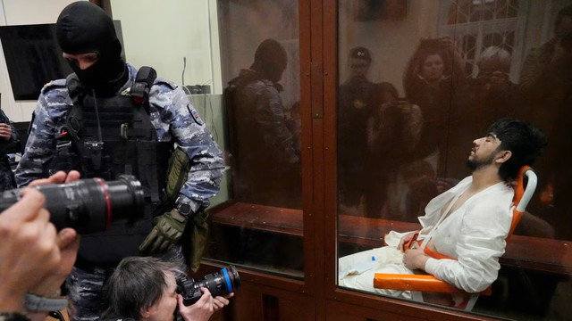 Presupuși autori ai atacului de la Moscova au fost plasați în detenție preventivă

