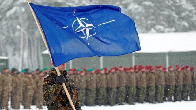 NATO dă asigurări că este pregătită să apere toți aliații, după survolarea spațiului aerian polonez de către o rachetă rusă