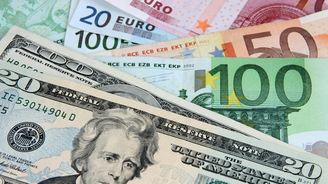 La sfârșitul săptămânii, euro își continuă ieftinirea