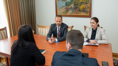 Viceprim-ministra pentru Integrare Europeană, Cristina Gherasimov, a avut o întrevedere cu Ambasadorul UE la Chișinău, Janis Mazeiks