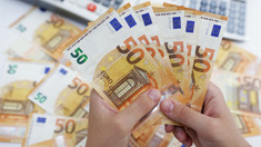 Euro va costa mai mult astăzi