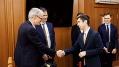 Mihai Popșoi a avut o întrevedere cu secretarul de stat pentru afaceri europene al Suediei