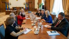 Ministra Justiției, Veronica Mihailov-Moraru, la întrevederea cu președintele Senatului Romîniei, Nicolae Ciucă: „Avem cu România cea mai intensă comunicare, bazată pe încredere și solidaritate”