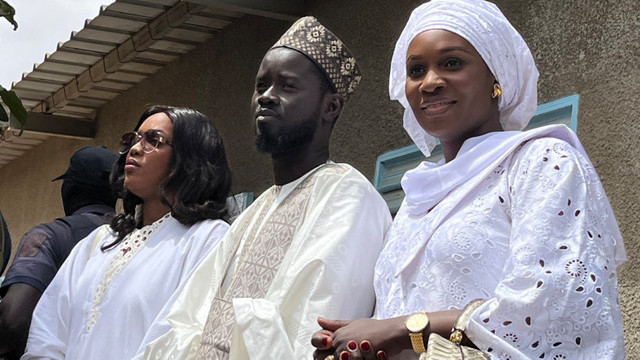 Situație inedită în Senegal: Noul președinte aduce două Prime Doamne la palatul prezidențial