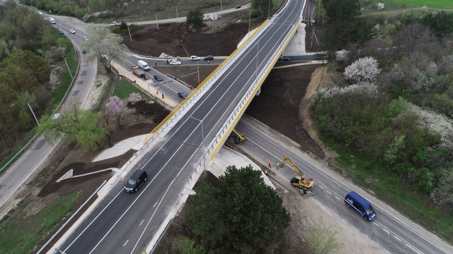 Lucrările de reparație capitală a podului din apropierea orașului Cricova au fost încheiate
