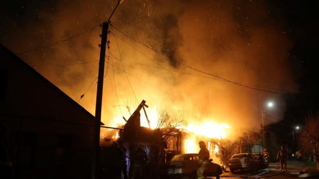 VIDEO | Atac ucrainean masiv asupra bazei militare Morozovsk din Rusia. Kievul anunță că a distrus mai multe avioane