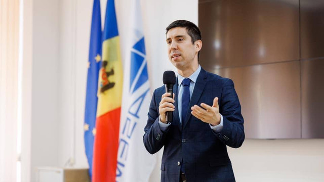 FOTO | Lecție deschisă despre prioritățile politicii externe a Republicii Moldova, susținută de Mihai Popșoi la ASEM