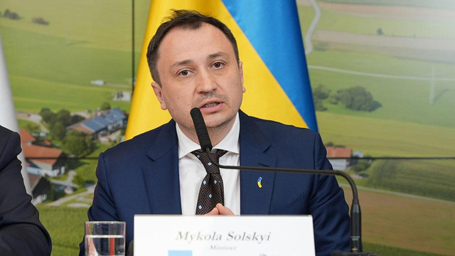 Ministrul ucrainean al Agriculturii Mîkola Solski, primul ministru plasat în detenție în timpul funcției, a plătit o cauțiune de 1,8 milioane de euro și ”continuă să își exercite funcția”