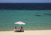 Oamenii se pot căsători complet dezbrăcați pe o plajă din Sardinia. Primarul a avut ideea și spune că motivele sunt serioase