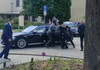 VIDEO | Momentul în care Robert Fico, premierul Slovaciei, e dus spre mașină după ce a fost împușcat