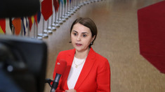 Luminița Odobescu: În contextul alegerilor prezidențiale și referendumului de aderare la UE, trebuie să sprijinim R. Moldova pentru a combate ingerința Rusiei