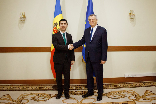 Mihai Popșoi a avut o întrevedere cu ambasadorul Republicii Elene în Republica Moldova, Nikos Krikos și ambasadorul Slovaciei, Pavol Ivan

