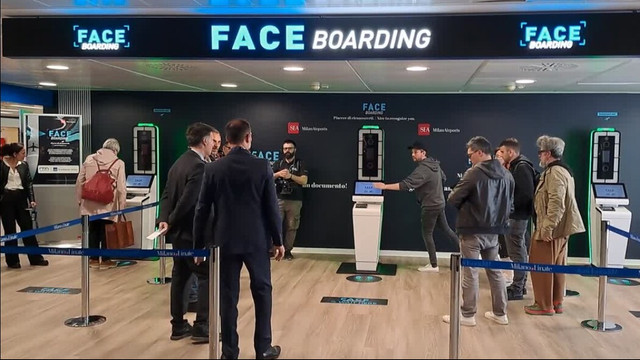 Un aeroport din Italia facilitează îmbarcarea în avion. A introdus FaceBoarding, un sistem de recunoaștere facială