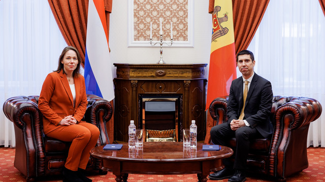 Mihai Popșoi s-a întâlnit cu ministrul afacerilor externe al Regatului Țărilor de Jos, Hanke Bruins Slot
