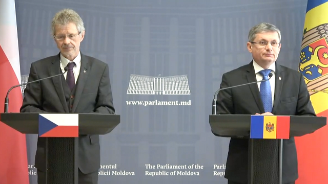 Briefing de presă susținut de Miloš Vystrčil și Igor Grosu. Președintele Senatului Cehiei: „Am găsit oportună continuarea colaborării noastre în domeniul securității și autonomiei strategice”