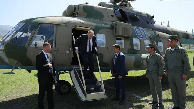 Elicopterul care îl transporta pe premierul armean a efectuat o aterizare de urgență
