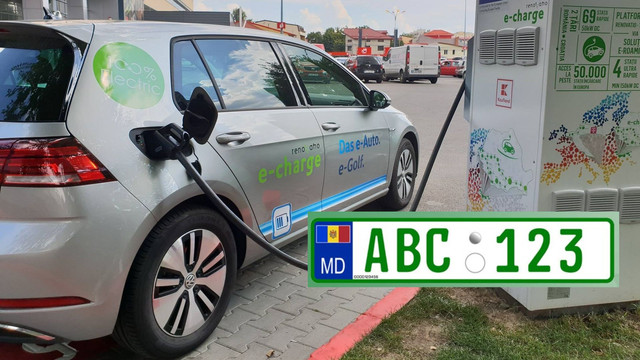 Începând cu 7 iunie, mașinile electrice vor avea plăcuțe cu numere de înmatriculare verzi
