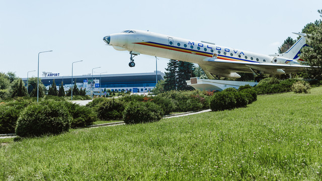 Măsurile de restricționare a accesului în Aeroportul Internațional Chișinău, prelungite cu încă 30 de zile