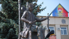 La Căușeni a fost inaugurat un monument al domnitorului Ștefan cel Mare și Sfânt