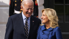 Biden ar urma să discute astăzi cu familia sa dacă se retrage din cursa pentru Casa Albă (NBC News)