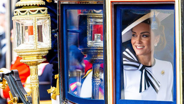 FOTO | Prințesa Kate și-a făcut prima apariție publică din acest an, după 5 luni de la anunțul diagnosticului de cancer
