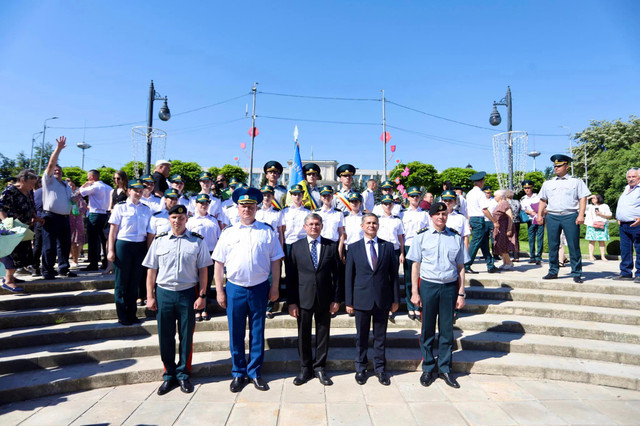 FOTO | Ceremonie solemnă la Academia Militară „Alexandru cel Bun”: 67 de absolvenți au primit gradul de locotenent