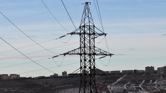 Guvernul a instituit Comisia de cercetare prealabilă pentru implementarea proiectului de construcție a LEA 400 kV Bălți-Suceava
