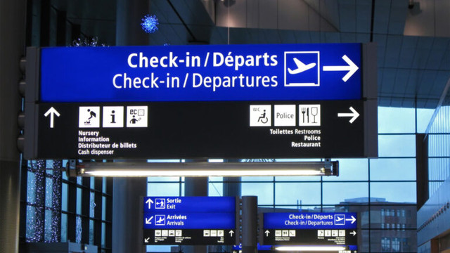 Restricții la transportul de lichide de peste de 100 ml sunt reintroduse temporar pe unele aeroporturi regionale din Marea Britanie