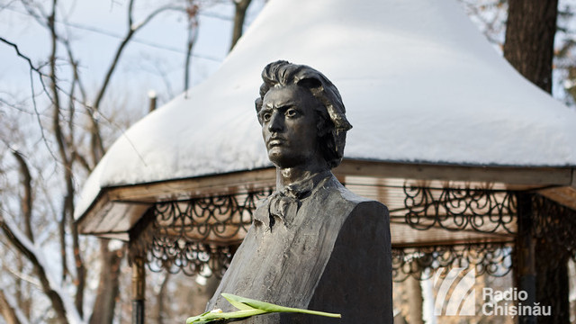 Se împlinesc 135 de ani de la moartea lui Eminescu. Mai multe evenimente dedicate comemorării poetului vor avea loc cu sprijinul ICR „Mihai Eminescu” la Chișinău 
