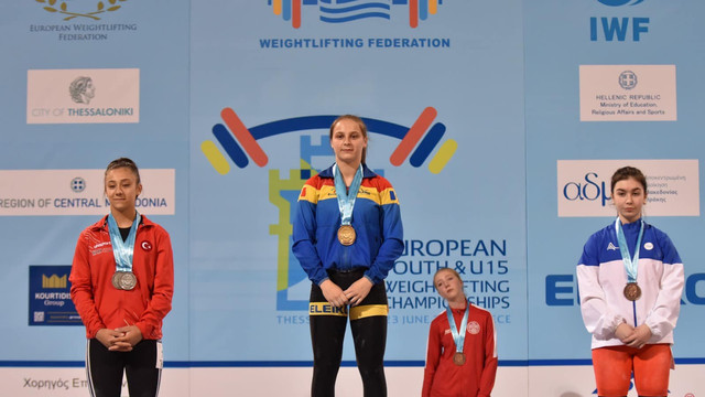 Nicoleta Cojocaru, halterofilă din R. Moldova, a devenit campioană europeană pentru a doua oară consecutiv, la categoria sub 15 ani