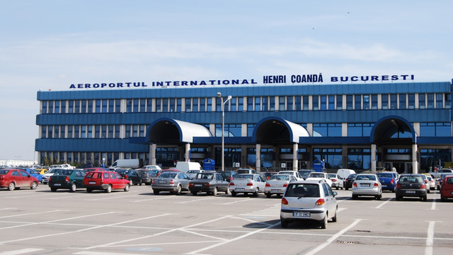 Guvernul de la București monitorizează zborurile anulate care au legătură cu aeroporturile românești și îi sfătuiește pe românii afectați să solicite despăgubiri