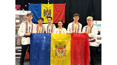 Tinerii din Republica Moldova au obținut un număr record de premii la un concurs internațional de robotică