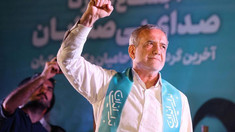 Iran: Reformistul Massoud Pezeshkian câștigă alegerile prezidențiale și promite ''să întindă mâna prieteniei tuturor''