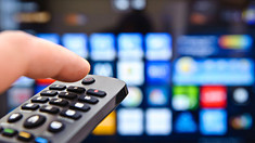 Două posturi TV cu zero produs local difuzat au fost amendate cu peste 90 000 de lei