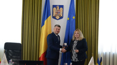 FOTO | Guvernatoarea BNM, Anca Dragu, la Monetăria Română: „Un pas important în crearea unor proiecte de valoare”