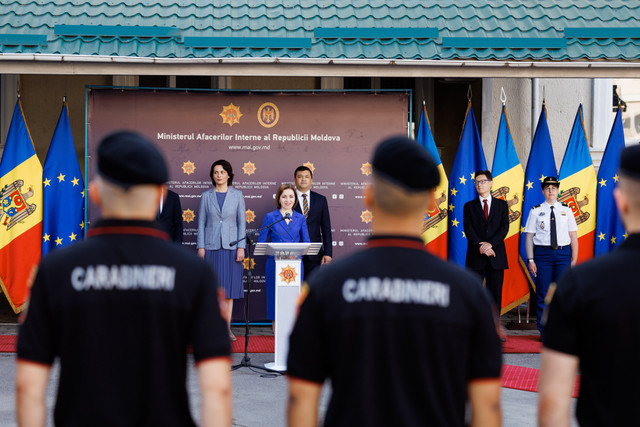 FOTO | Polițiști și carabinieri din R. Moldova vor merge la Jocurile Olimpice de la Paris ca să asigure ordinea publică 