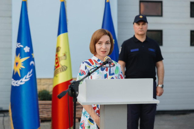 Primii 20 de pompieri din Rep. Moldova au plecat în Grecia în misiune de stingere a incendiilor. Maia Sandu: „În Europa solidarității, țările se ajută reciproc”