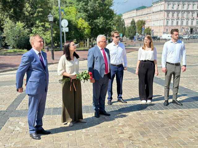 FOTO | Cristina Gherasimov, în vizită de lucru la Kiev: „Nu vom putea răspunde agresiunii rusești decât împreună, alături de democrațiile de pe întregul continent european”